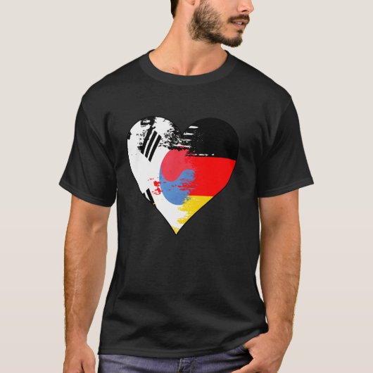 ドイツと韓国のハートハート遺産の旗 Tシャツ (正面)