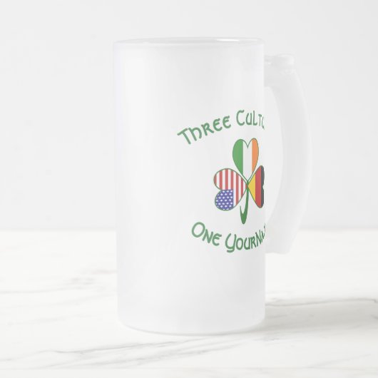 ドイツのアイルランドのアメリカ国旗のシャムロックパーソナライズされた フロストグラスビールジョッキ (正面右)