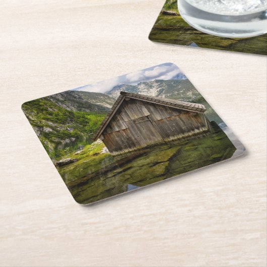 ドイツのアルプスにあるオバーゼー湖のボートハウス スクエアペーパーコースター (アングル)