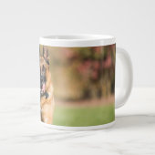 ドイツのシェパーランニングド· ジャンボコーヒーマグカップ (正面右)