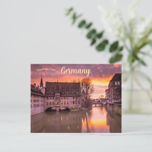 ドイツのニュールンベルクにあるミュージアムズブリュッケでのサンライズ ポストカード (スタンド正面)