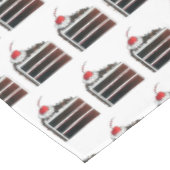 ドイツのブラックフォレストケーキガトースライス テーブルクロス (アングル)