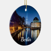 ドイツのベルリンにあるテレビ塔と博物館の島 セラミックオーナメント (右)