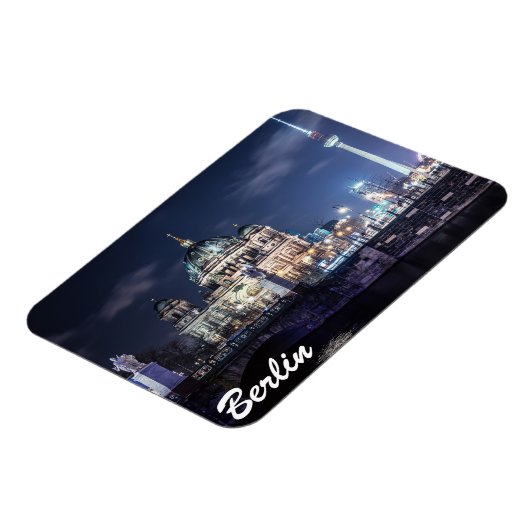 ドイツのベルリンにあるTVタワーとベルリン大聖堂 マグネット (左側)