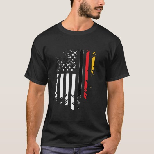 ドイツのルーツ米国育ドイツ米国国旗アメリ Tシャツ (正面)