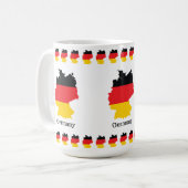 ドイツの地図におよぶ国旗のデザイン コーヒーマグカップ (正面左)
