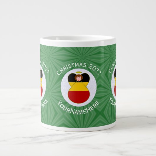 ドイツの天使のクリスマスフラグ(カスタマイズ可能) ジャンボコーヒーマグカップ (正面)