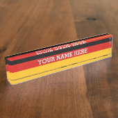 ドイツの旗色 + あなたの文字 デスクネームプレート (側面)