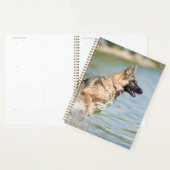 ドイツの羊飼いが跳ねて水に入る プランナー手帳 (ディスプレー)