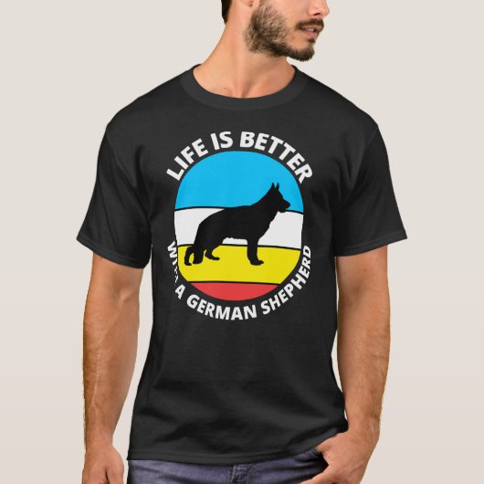 ドイツの羊飼いのほうが生活が良い124 Tシャツ (正面)