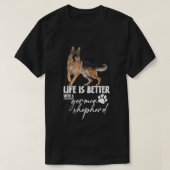 ドイツの羊飼いのほうが生活が良い Tシャツ (デザイン正面)