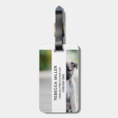 ドイツの羊飼いの子犬が歩道に ラゲッジタグ (裏面縦)