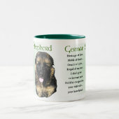 ドイツの羊飼いの子犬の贈り物 ツートーンマグカップ (中央)