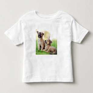 ドイツの羊飼いの子犬2頭 トドラーTシャツ