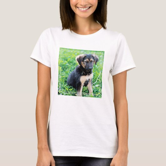 ドイツの羊飼いの子犬 Tシャツ (正面)