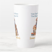 ドイツの羊飼いの本が多すぎる カフェラテマグ (正面)