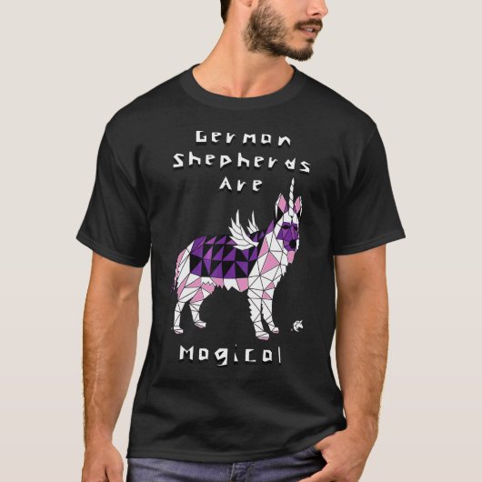 ドイツの羊飼いは魔法のユニコーンだ Tシャツ (正面)