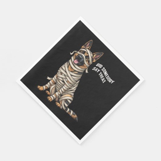 ドイツの羊飼いミイラのハロウィーン犬 スタンダードランチョンナプキン (角)