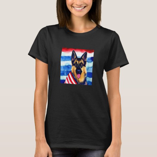 ドイツの羊飼い犬が米国国旗を飼うペットアメリカン・パット Tシャツ (正面)