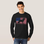 ドイツの羊飼い犬とアメリカ国旗7月4日 Tシャツ (正面フル)