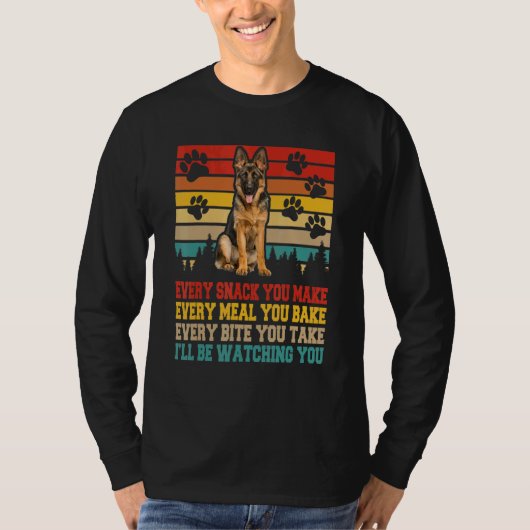 ドイツの羊飼い犬の活動にマッチする犬 Tシャツ (正面)