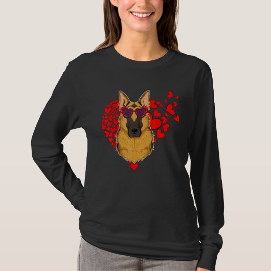 ドイツの羊飼いI犬Iドイツの羊飼い Tシャツ (正面)