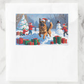 ドイツの走シェパードの雪とクリスマス帽子 長方形シール (バッグ)