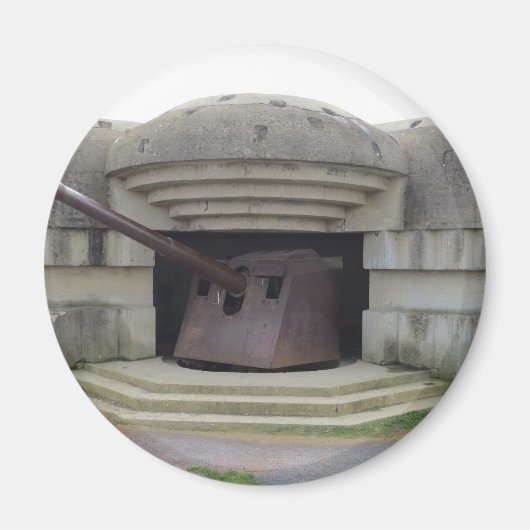 ドイツの銃の位置ノルマンディーを見下ろすビーチ マグネット (正面)