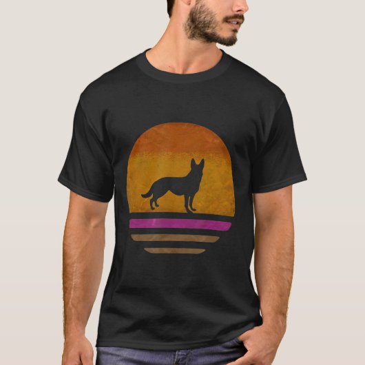 ドイツシェパードレトロスタイル Tシャツ (正面)