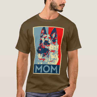 ドイツン・シェパード・ママ・レトロスタイルK 女性警察官K Tシャツ