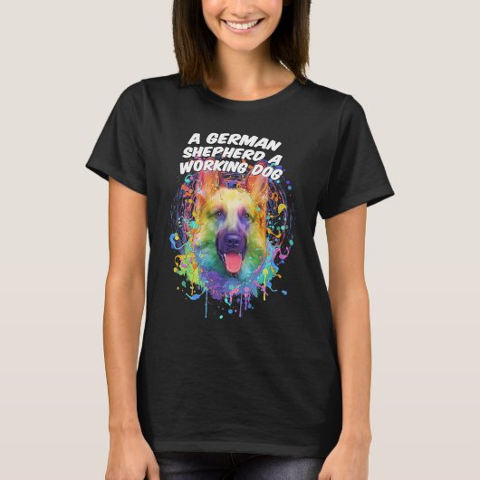 ドイツ人の羊飼いが犬のシェパードドイツ人 Tシャツ (正面)