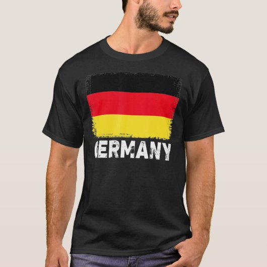 ドイツ国旗でドイツ人女性男性を支援 Tシャツ (正面)