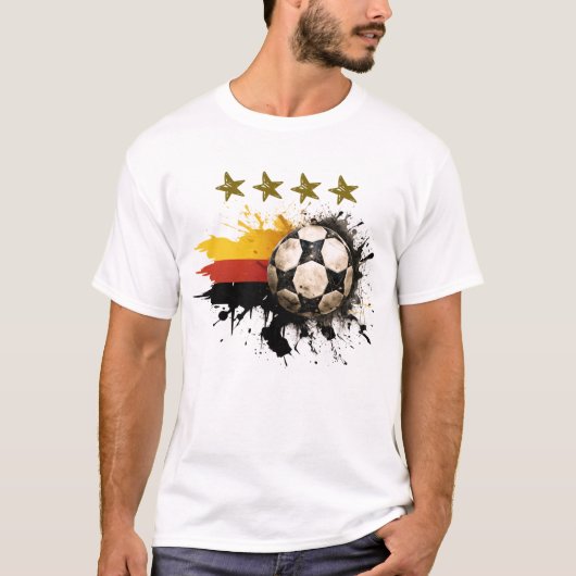 ドイツ国旗と四つの金の星を持つサッカーボール Tシャツ (正面)