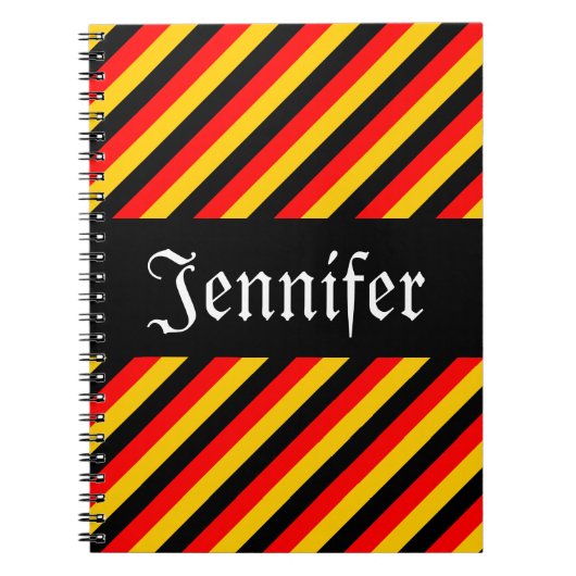 ドイツ国旗の色のストライプパターン+名前をカスタムする ノートブック (正面)
