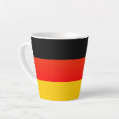 ドイツ国旗またはドイツの旗 カフェラテマグ (左アングル)