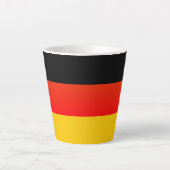 ドイツ国旗またはドイツの旗 カフェラテマグ (正面)