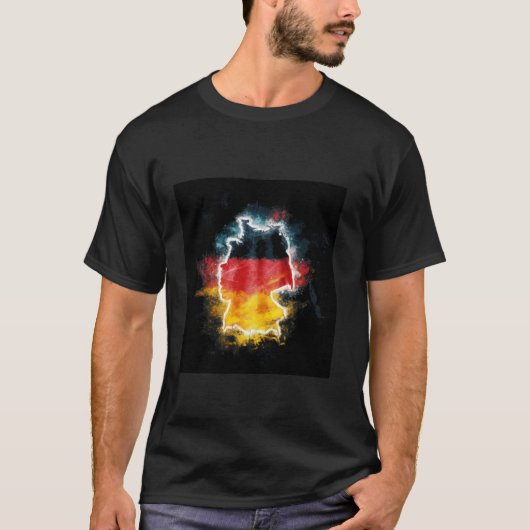 ドイツ国旗を使ったドイツのファンデザイン Tシャツ (正面)