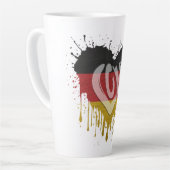 ドイツ国旗を愛してる カフェラテマグ (左アングル)