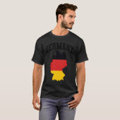 ドイツ国旗を持つ地図 Tシャツ (正面フル)