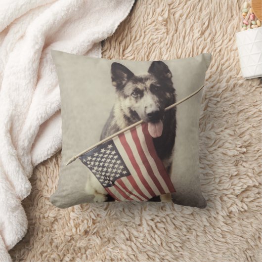 ドイツ国旗を持つ羊飼い クッション (ブランケット)