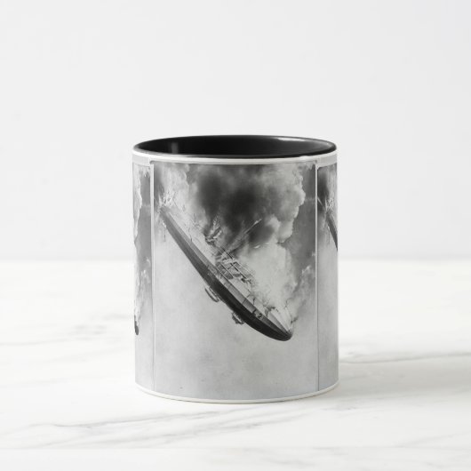 ドイツ海軍ツェッペリン型飛行船L2の衝突 マグカップ (中央)