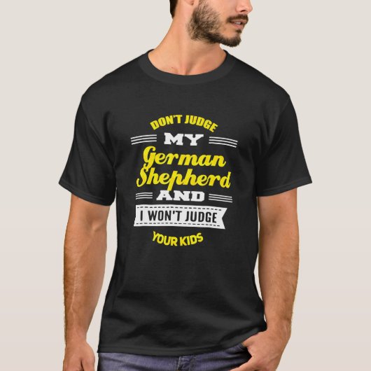 ドイツ牧羊犬の小物 Tシャツ (正面)
