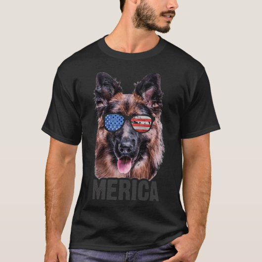 ドイツ羊飼いアメリカ国旗Usa Dog Tシャツ (正面)