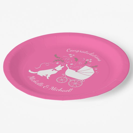ドイツ羊飼い犬の赤ちゃんシャワーピンクの女の子 ペーパープレート (アングル)