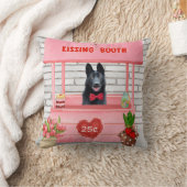 ドイツ羊飼い犬バレンタインデーキスをするス クッション (ブランケット)