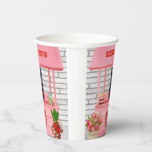 ドイツ羊飼い犬バレンタインデーキスをするス 紙コップ (右)