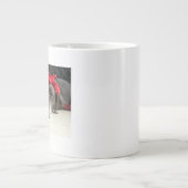 ドイツ語の短いクリスマスポインタ ジャンボコーヒーマグカップ (正面)