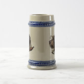 ドイツ語の金髪ポインタ ビールジョッキ (中央)