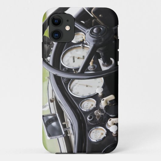 ドイツ、バイエルン州、ミュンヘン。BMW Welt カー3 Case-Mate iPhoneケース (裏面)