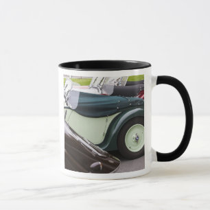 ドイツ、バイエルン州、ミュンヘン。BMW Welt カー4 マグカップ